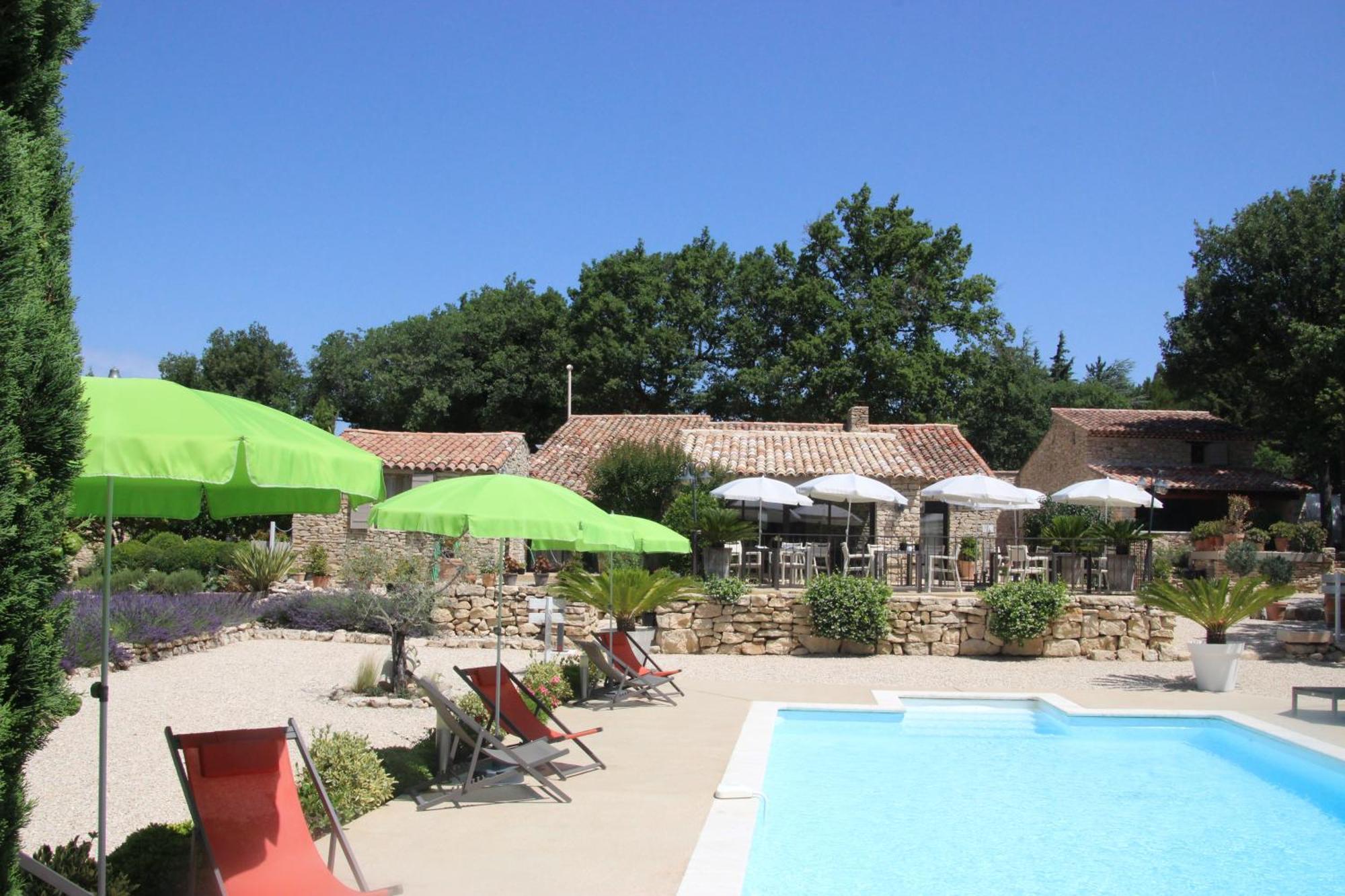 Le Hameau Fleur De Pierres , Chambre , Gite Et Table D'Hotes Murs  المظهر الخارجي الصورة